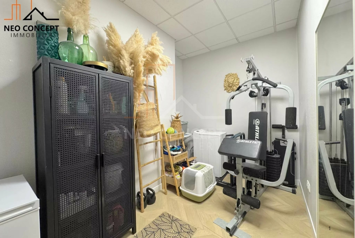 0120856135550bbc44bae1a194e3a0c8_687df008dd_2048-original