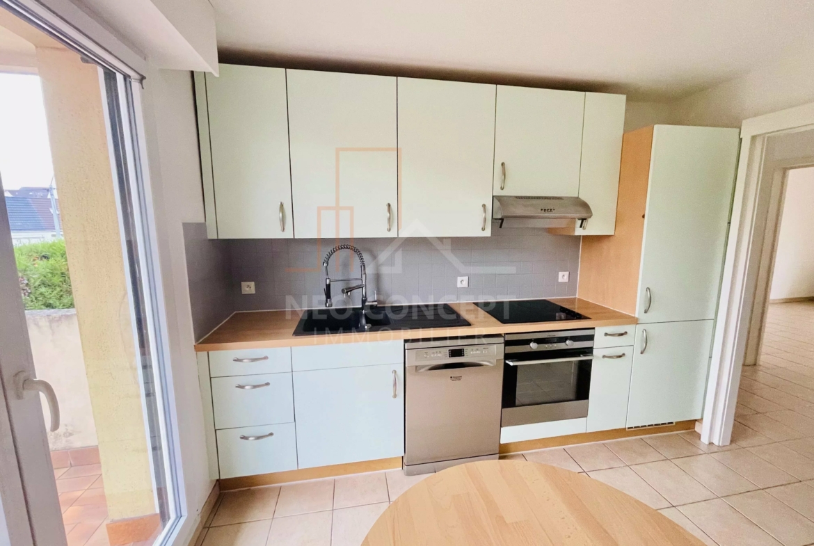 076a5d613a4b93aba2cefd45af21eca2_010bee42b9_4032-original