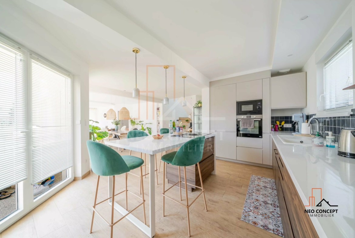 2043ad1456349fd024ec20e1f76d47ed_6c2a03b2e6_4096-original