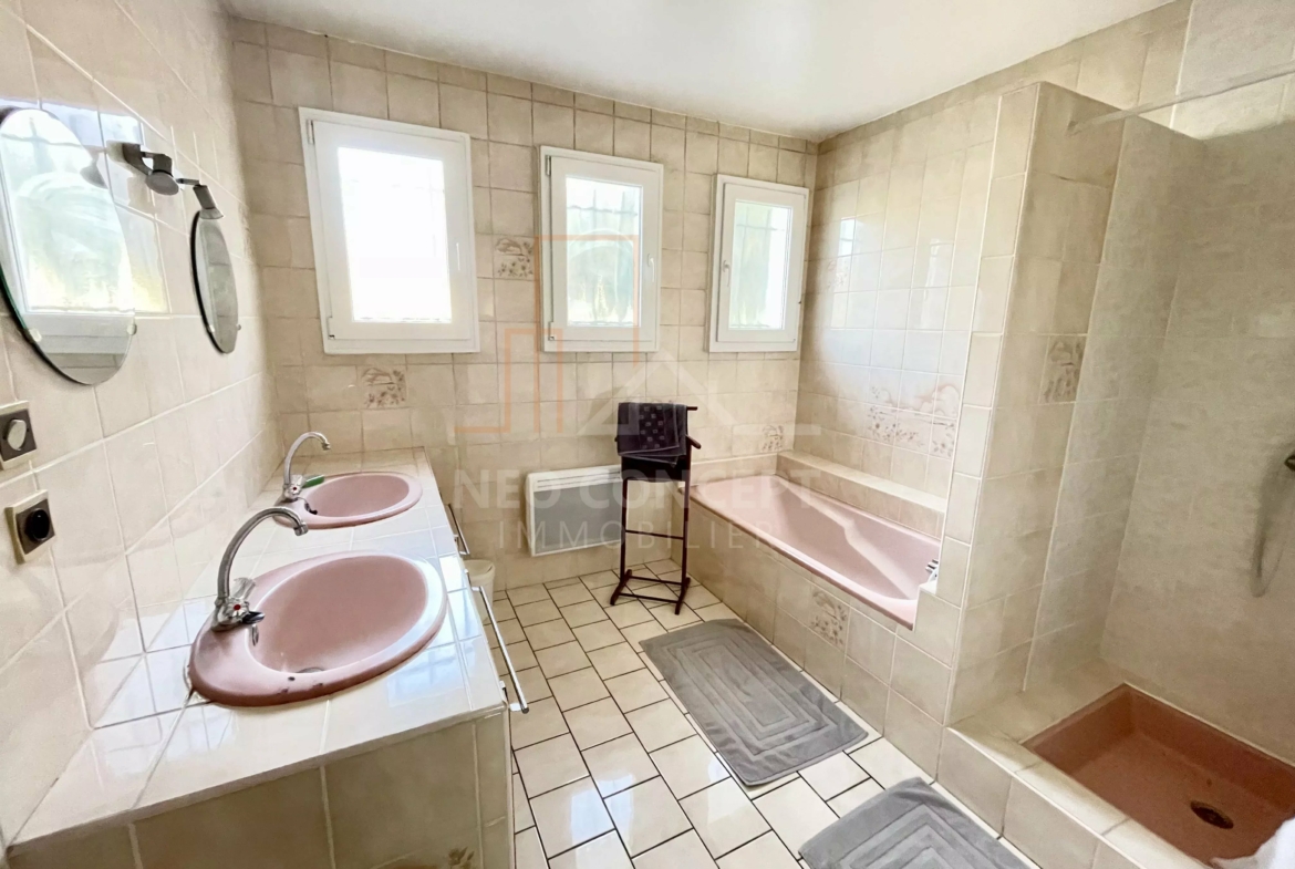 2f833fae54b2755acb5bac0fdda99625_c4d6ddd9da_4032-original