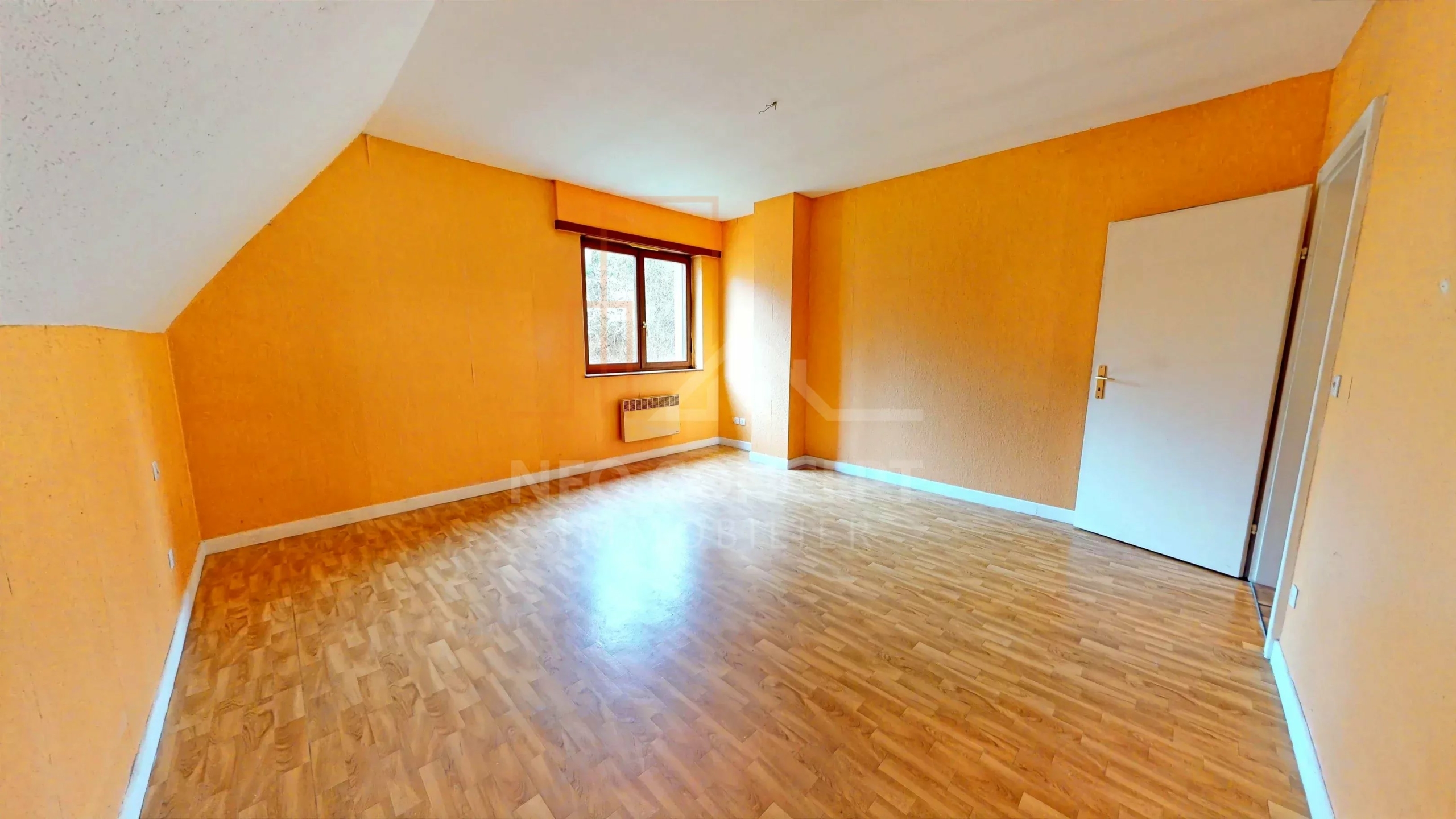 3e5e797ab8d61947b6eabc0189471a1b_997aeca3c1_3240-original