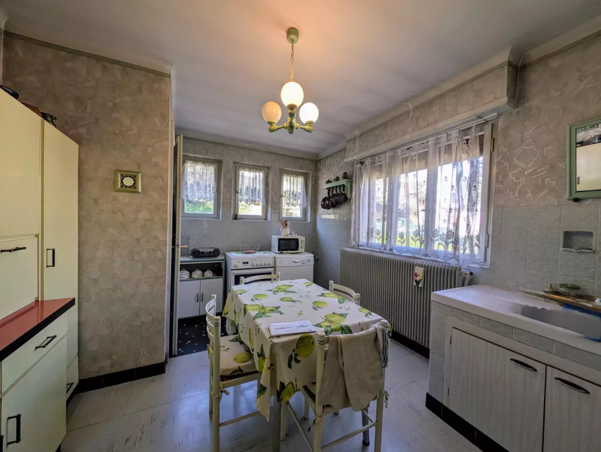 449e70b659637dc22256973494953916_d1383a73b4_2048-original