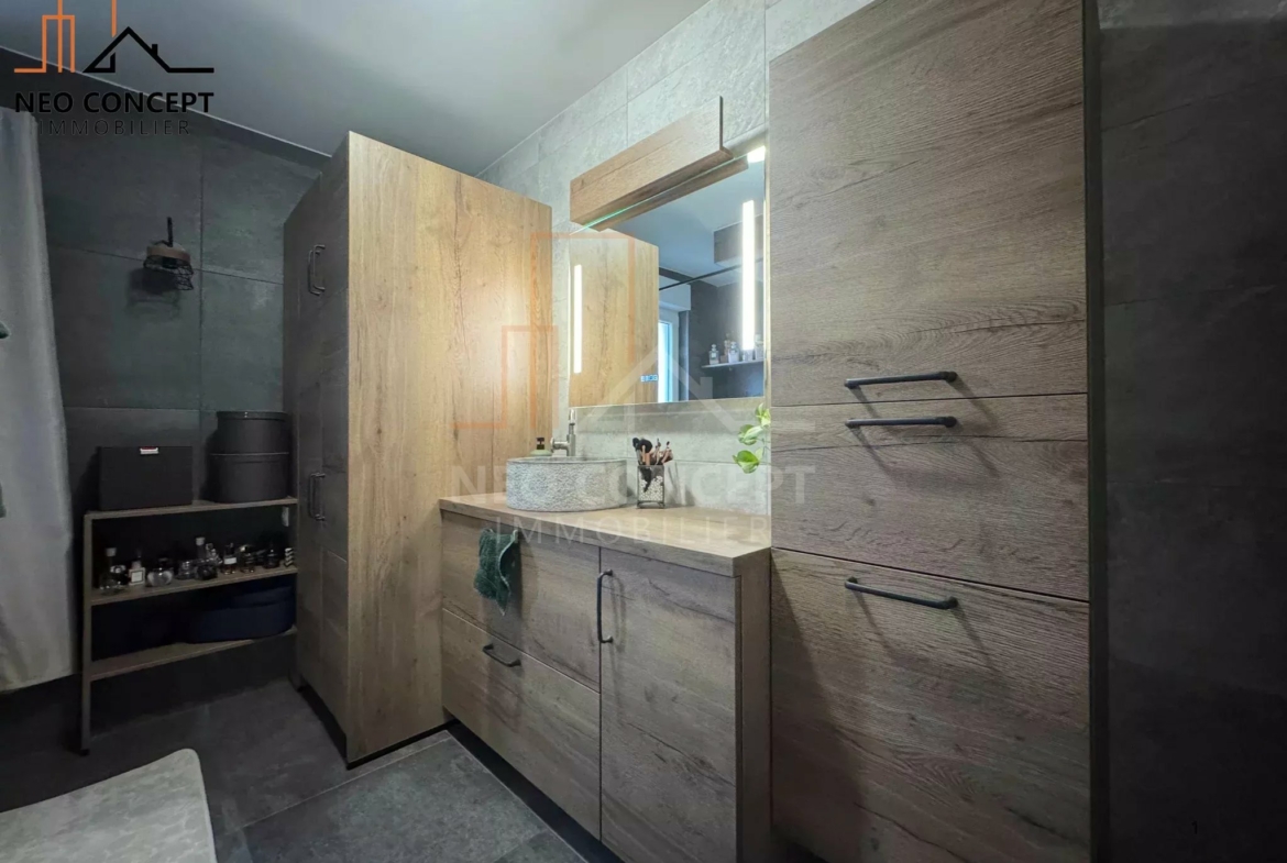 476111076b5cfefd87b5ce4f0e6bc6d8_518724b345_2048-original