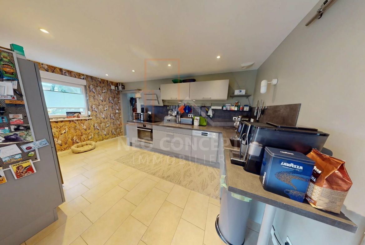 504037b0dc5a92375c53e4efcaa0e29c_f13298888b_4096-original