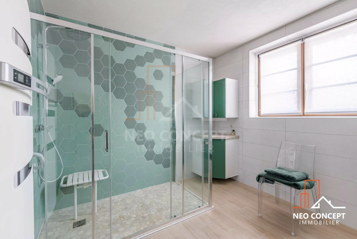 5ef78d4c2e5956f46e6cbb792d6753d6_62111b6aa5_4096-original