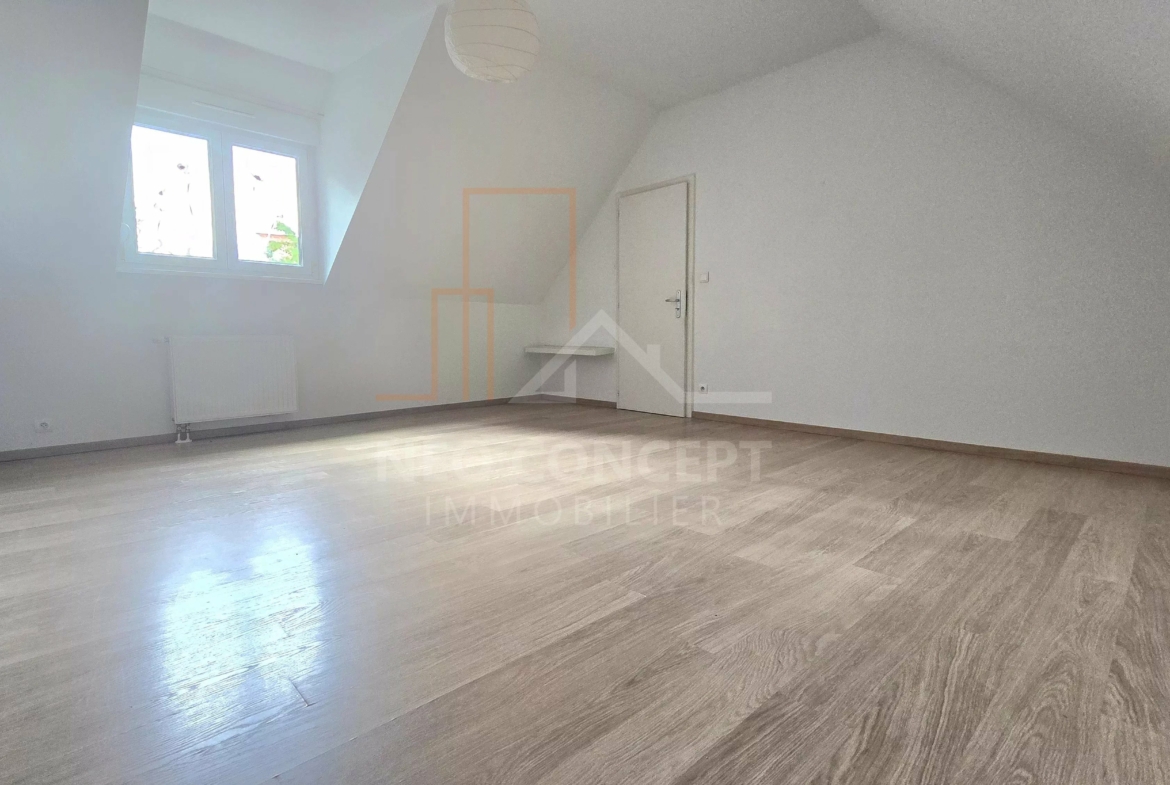 72b46b9d060903a5d57b9f9055272743_1806e82500_4000-original