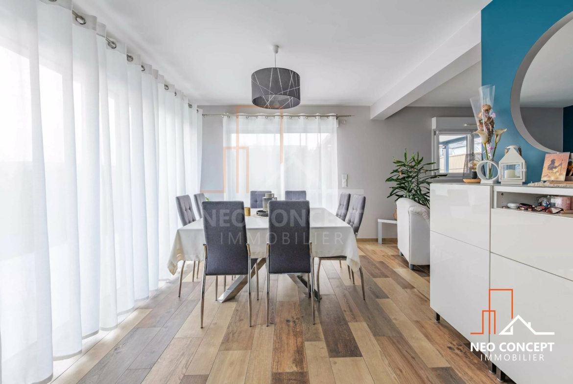 93e68c887ac20fd86f3b24082c03e513_71b9237a97_4096-original