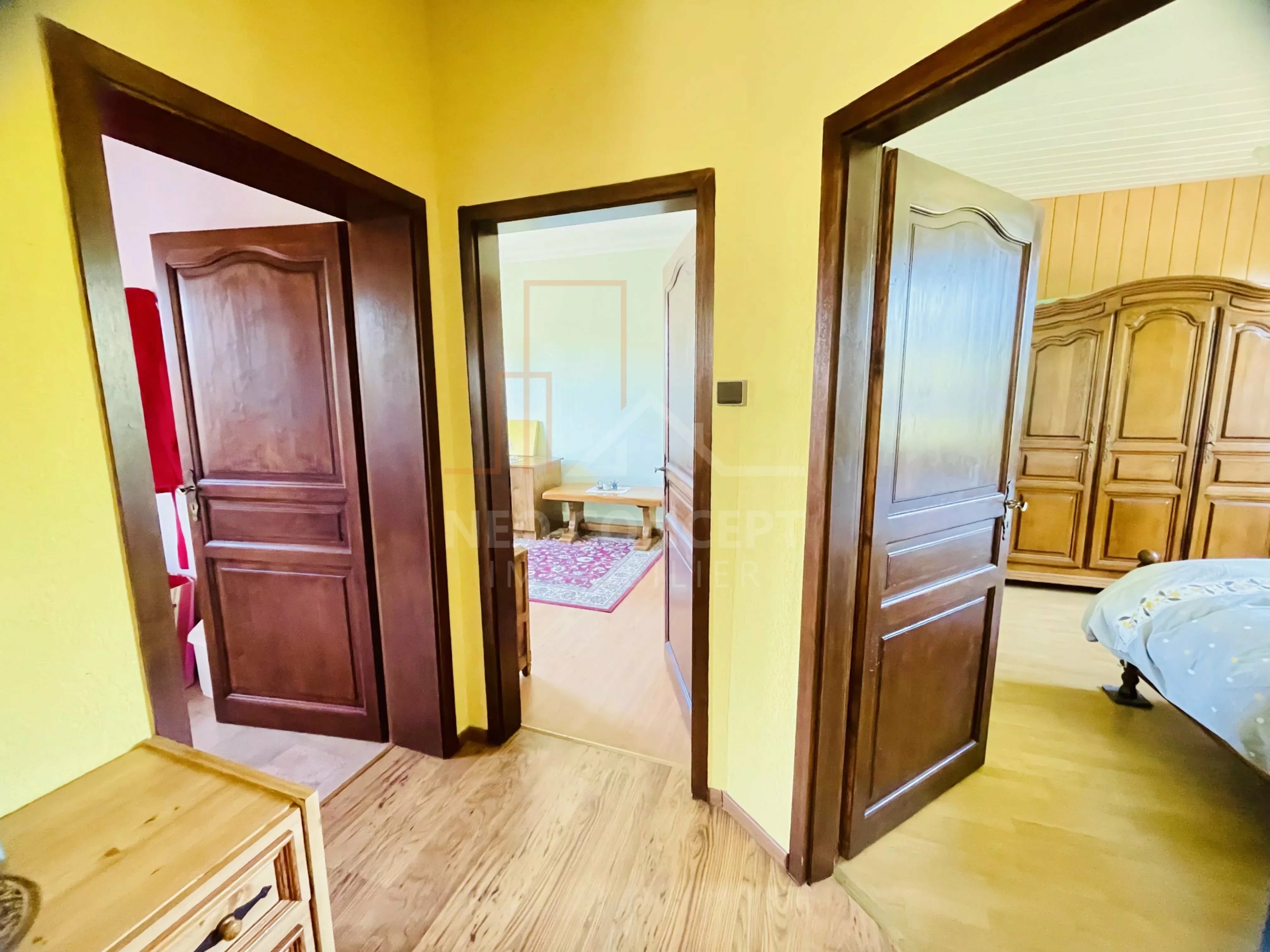 98044ed423ff605f02a52eb7de22be99_feba6004f7_4032-original