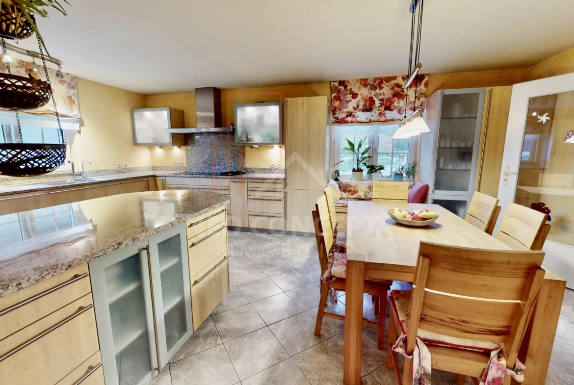 9c404190b7c5ab1fe86288d25909faa3_b5f65f5387_4096-original