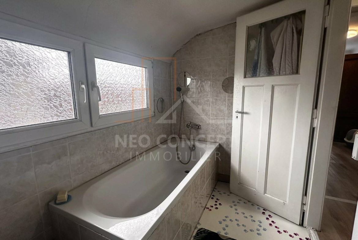 a9aeef9c097408a969bcb50fec9e354b_2c7aa95956_4032-original