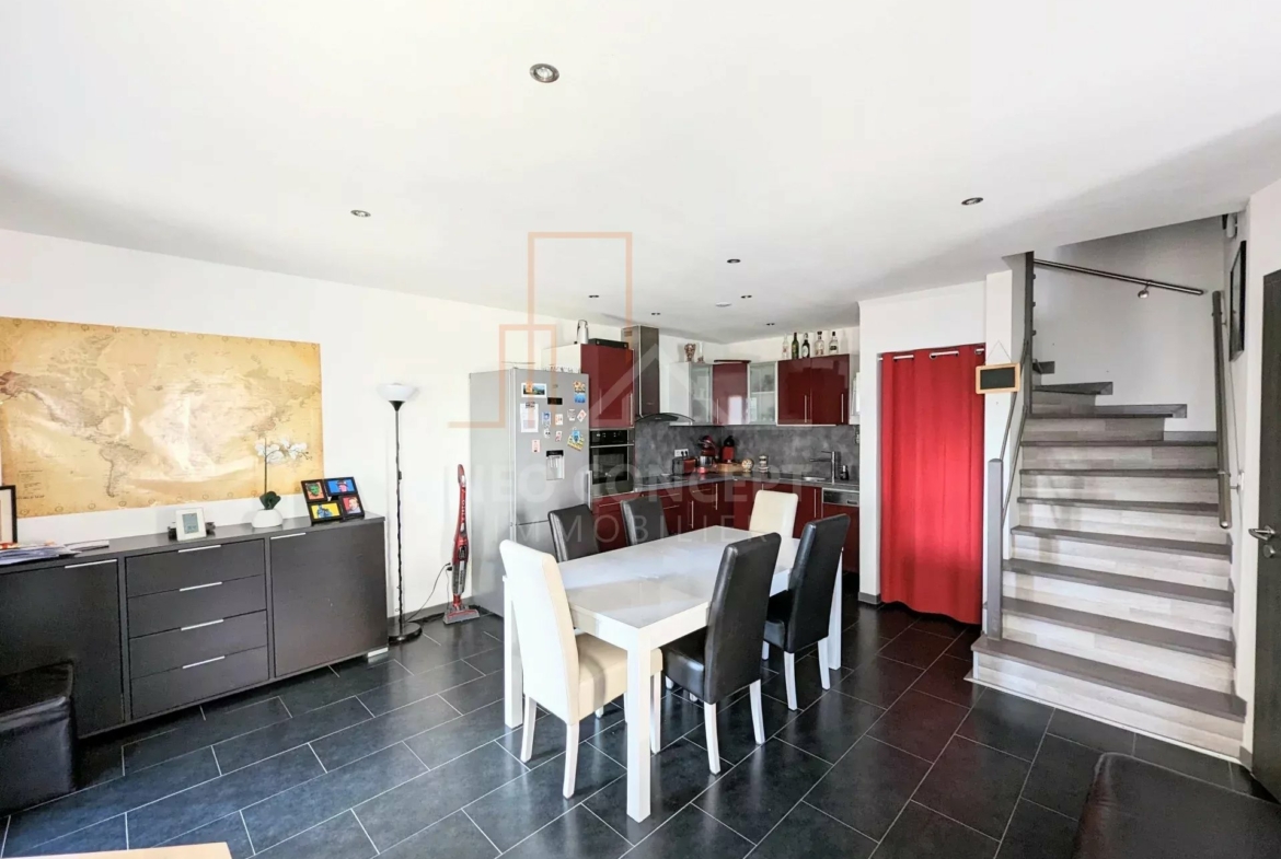 b0547aa460ddc81d7b5551149125d78b_c462215739_1920-original