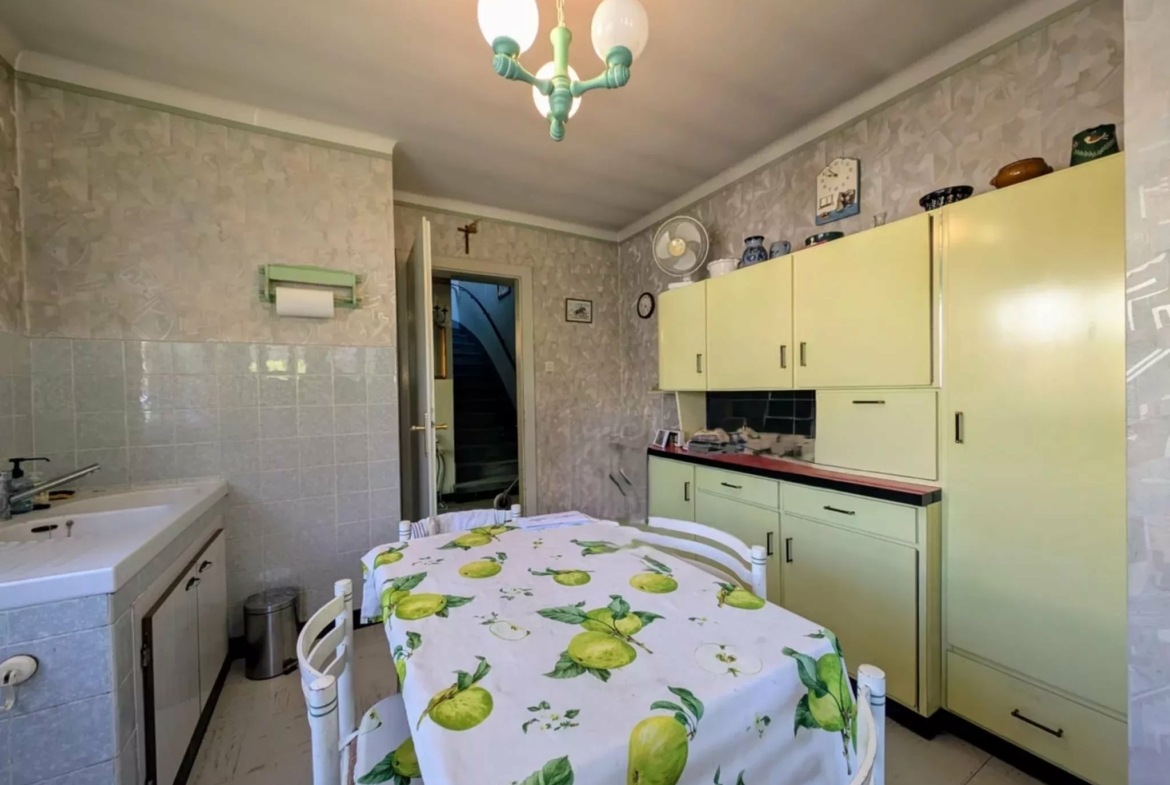 b416af0e8763593d06270bb64a7ca767_15549d5055_2048-original