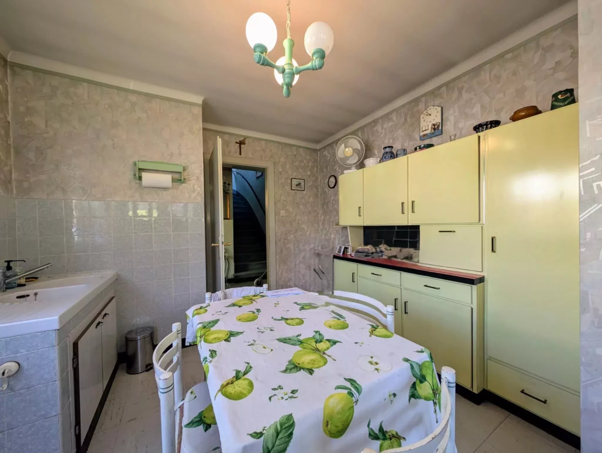 b416af0e8763593d06270bb64a7ca767_15549d5055_2048-original