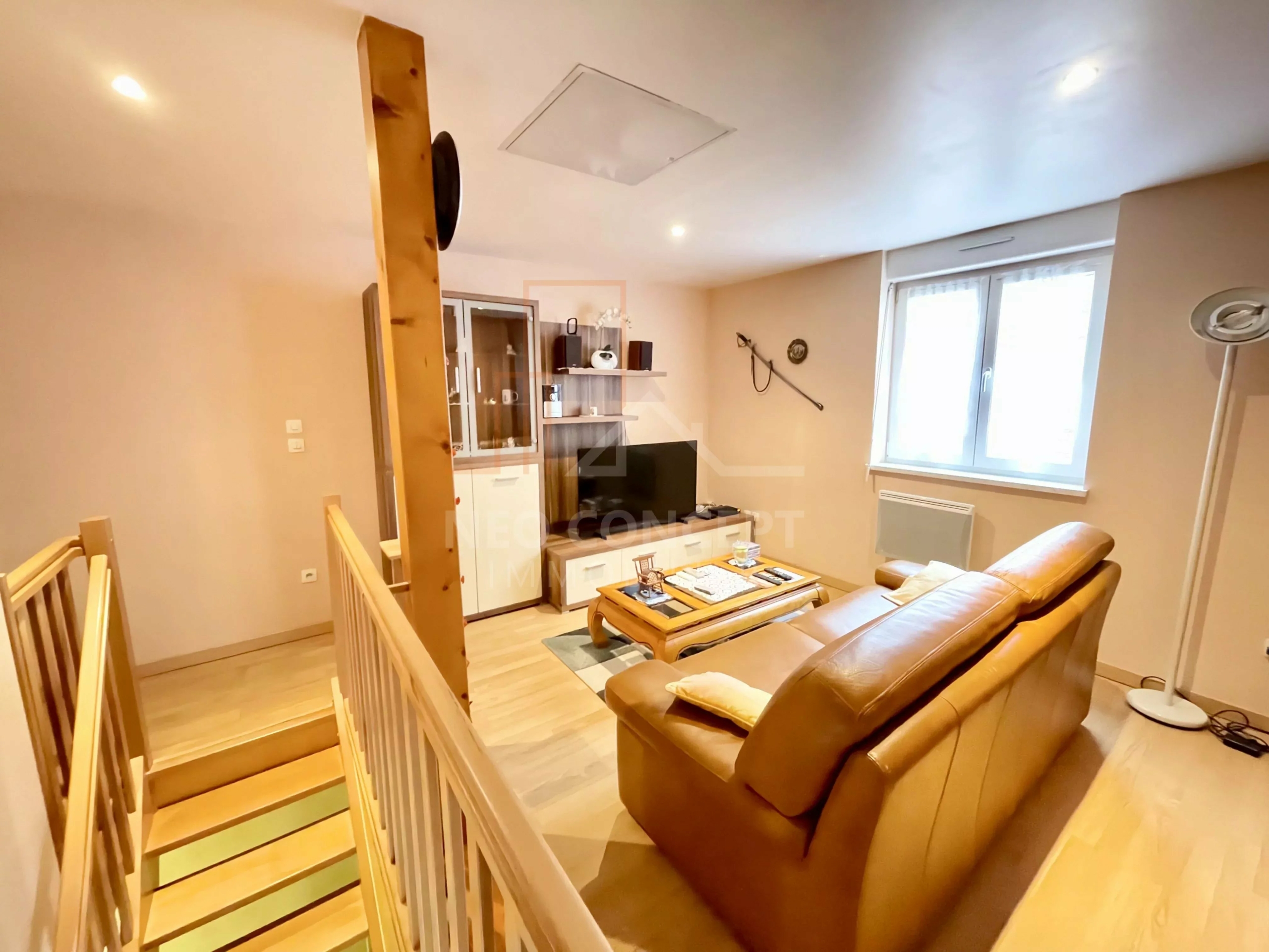 b512668f820fb782d1334faf3afb77d6_eeff057e9c_4032-original