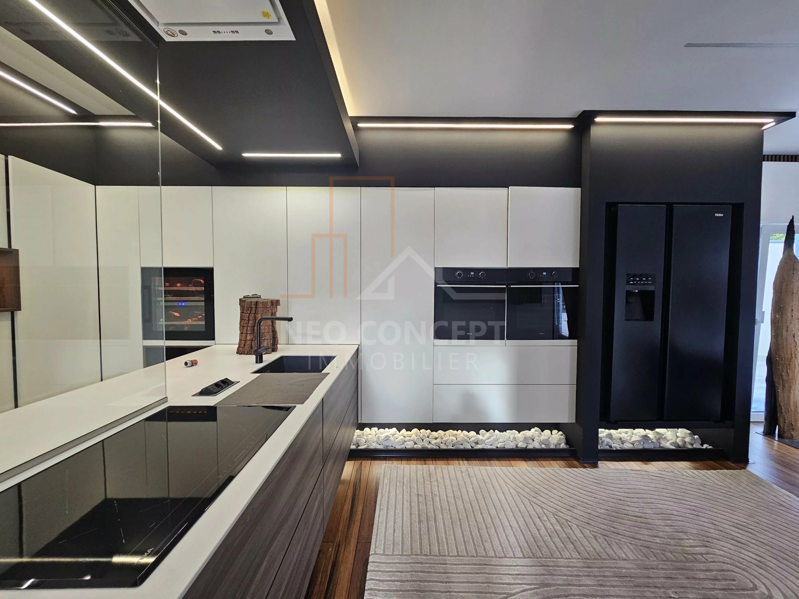 c9400d32cf442cab20fa2af0a3ee62bc_43bc74d46d_4000-original