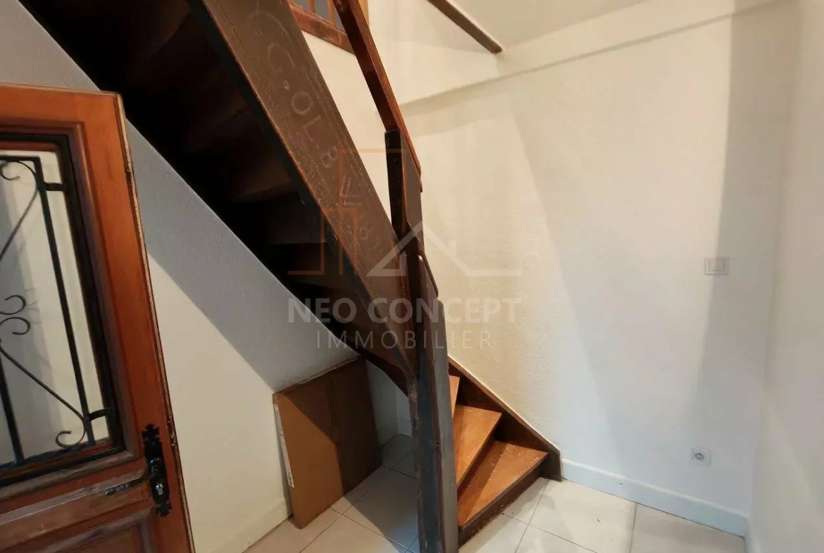 f30cd5cc51f5336d091f2d929eddc75f_779bd42029_1269-original