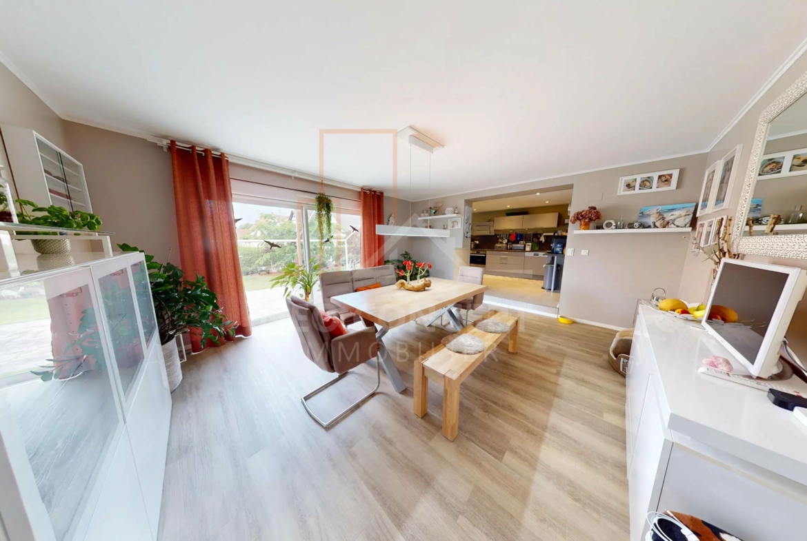 f8d5ee437d3099cc3033eaa1f9a756b7_b18ff412d2_4096-original