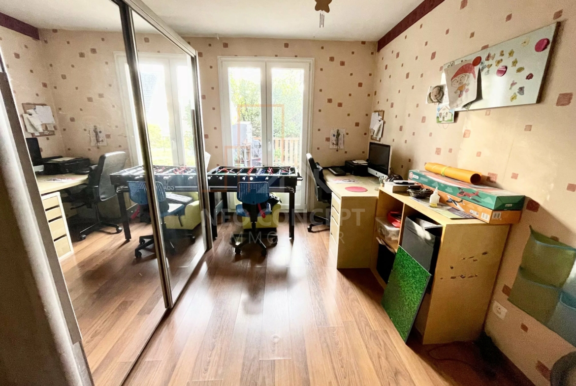 fb3fe111e7ffbab290344387caac7772_bc689d4066_4032-original