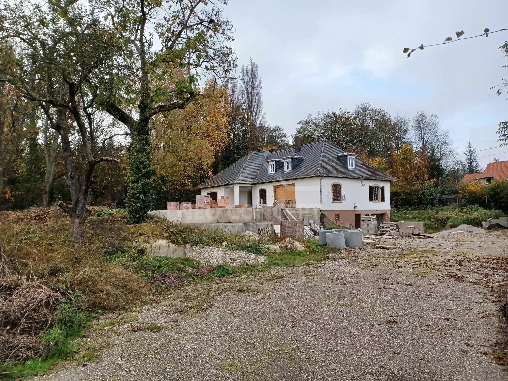 627d5e89448e4439b0bb5193e0890e31_387290dd68_2000-original