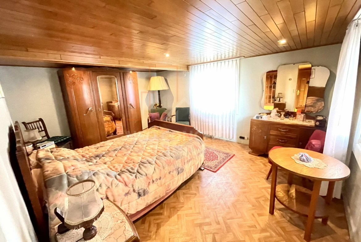 2164ffe7a5d8899504791feace1fea7c_9660d446b4_4032-original