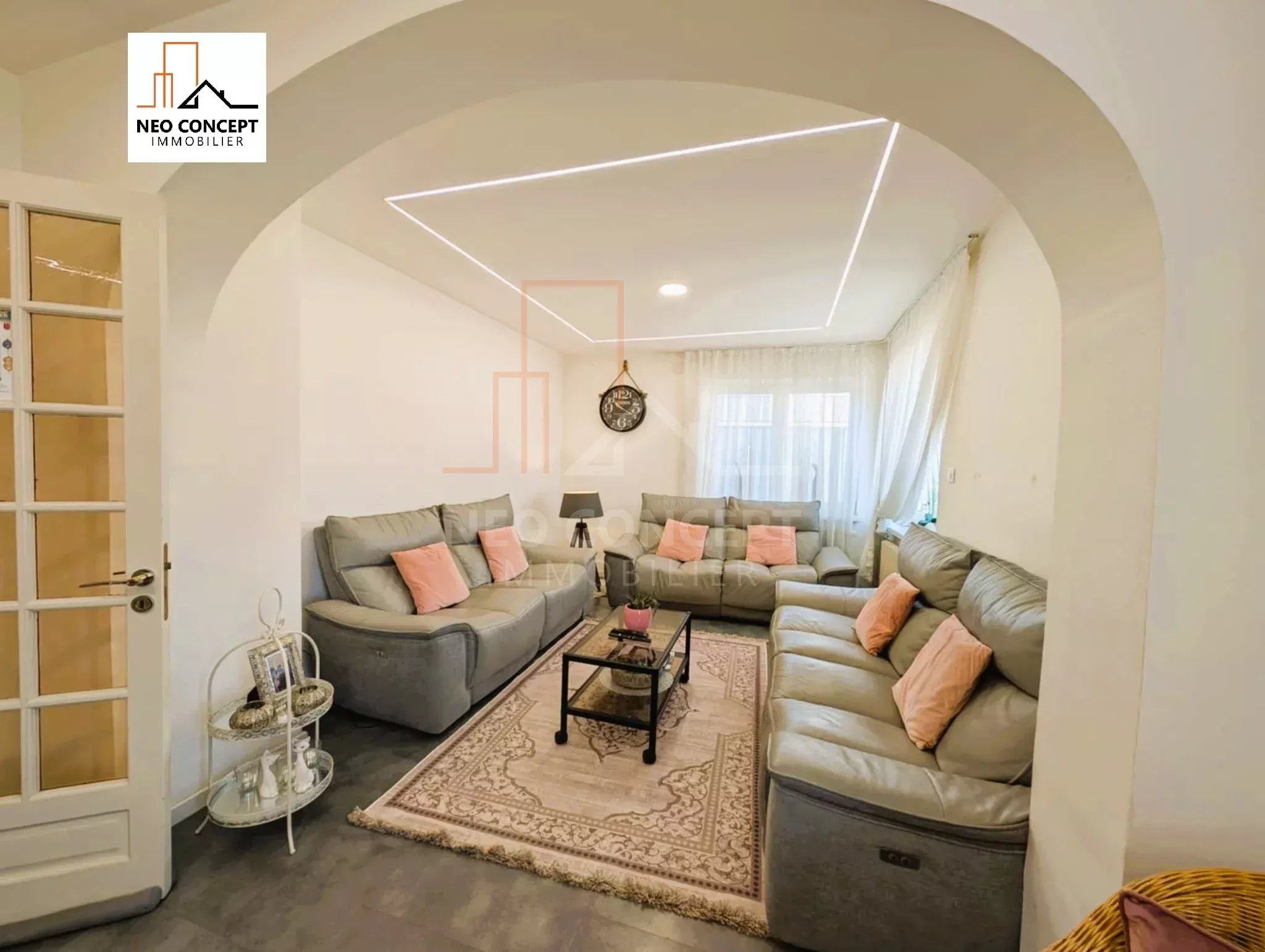 353d0bd4a59b517093aed036c6b62df9_46046cdbf5_2048-original