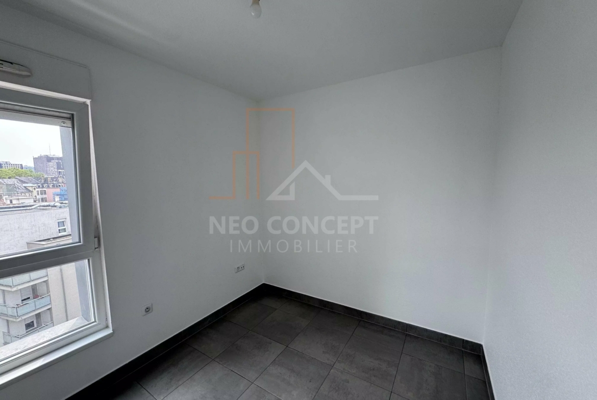 3d703aa7c8848b5882c847a6067eadd6_f42cced5f6_4032-original