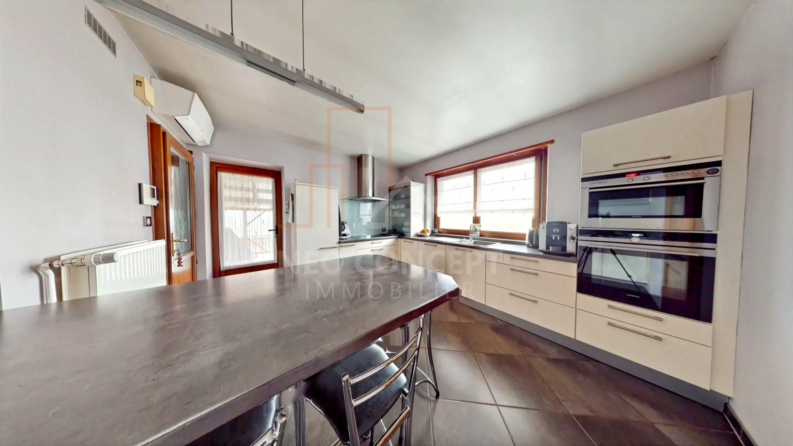 44014c7a4bf06de2f00997b1fd909fe7_2dd14566ad_3240-original