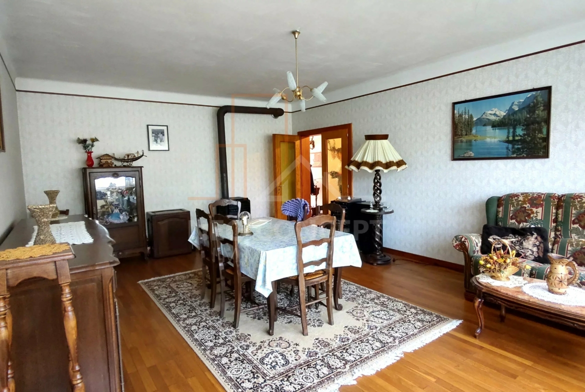 9e0c99bc6d8fd1695e6df40f8e4d5325_77a2d49b5a_4000-original