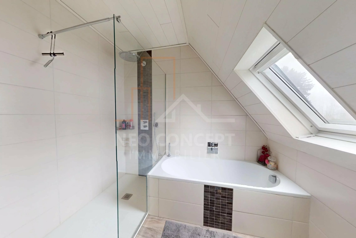 d1bc958a73370607e9222d3bc84bb2b0_fea3acc379_4096-original