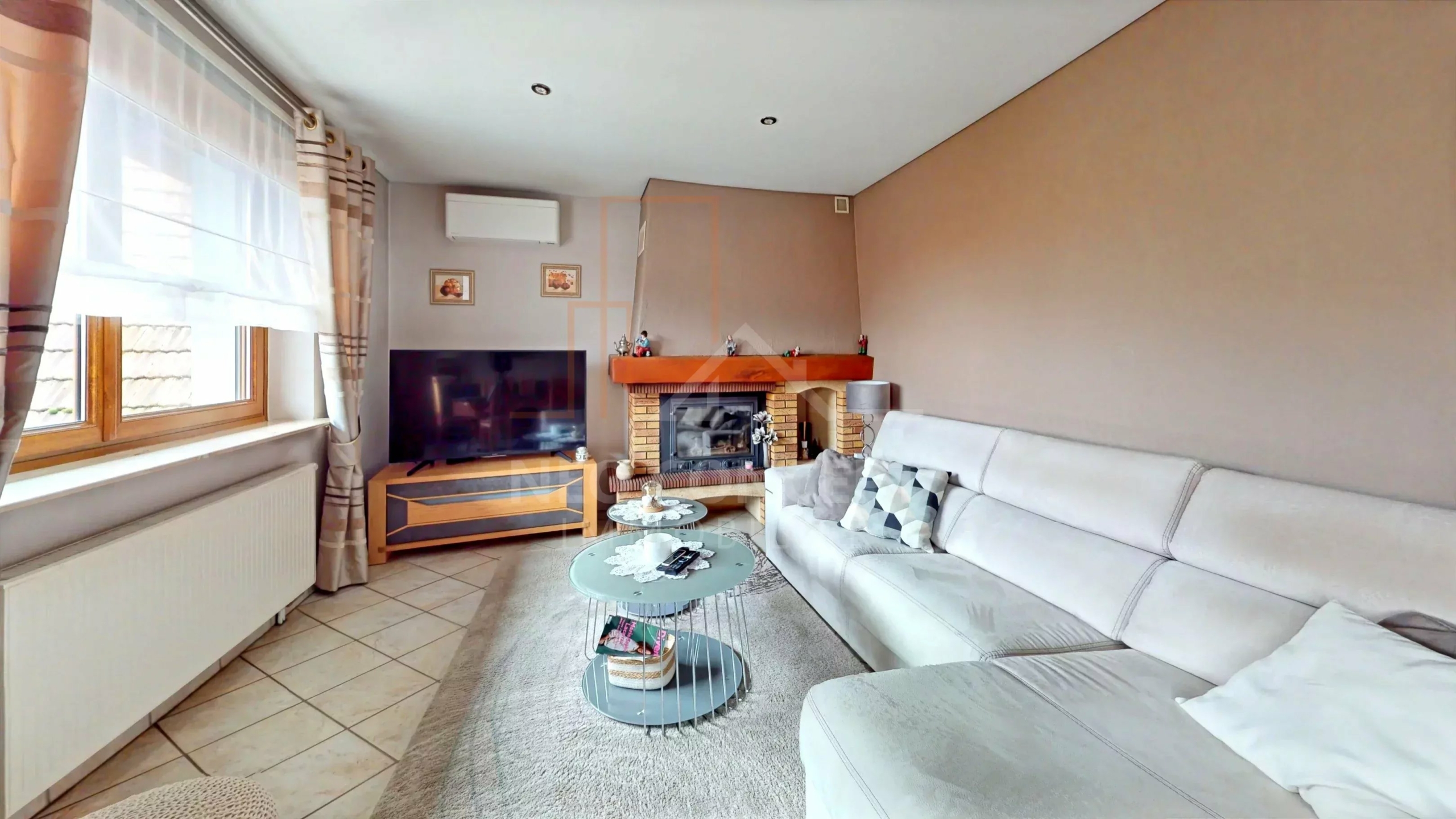 d51bff942314e8f2eb7306861bc2ea42_362caacee4_3240-original