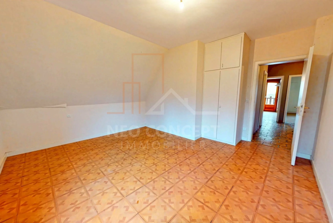 ee786275e9c52bd45ba7d22c9c56335e_0c69c52787_3240-original