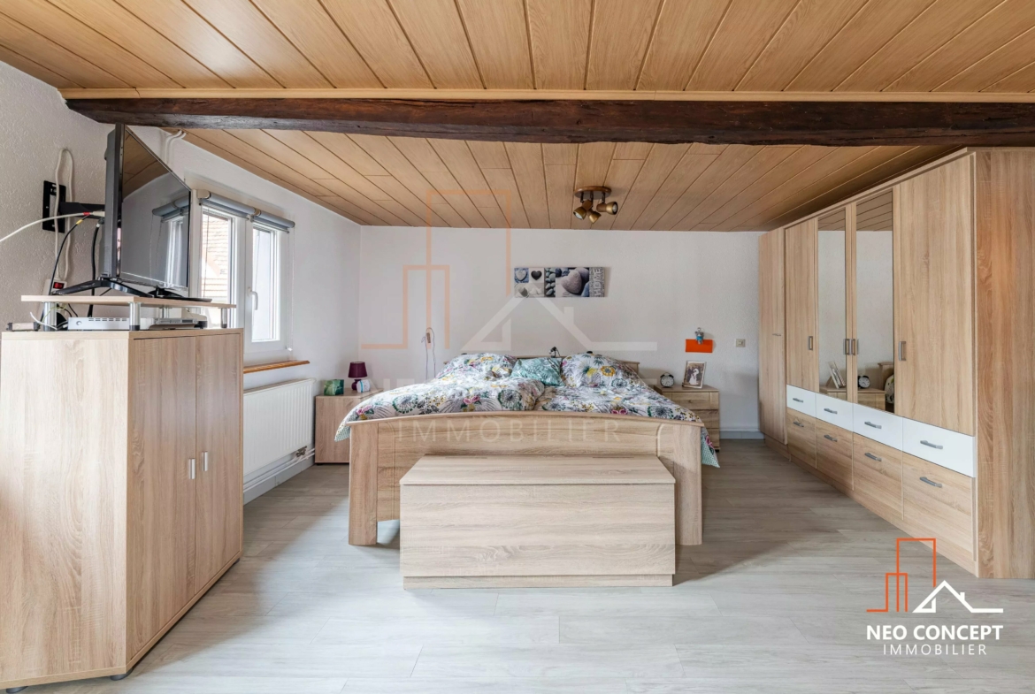 f0b6d6ea4a54a292ce3e53d8eef077a6_85c17a7f58_4096-original