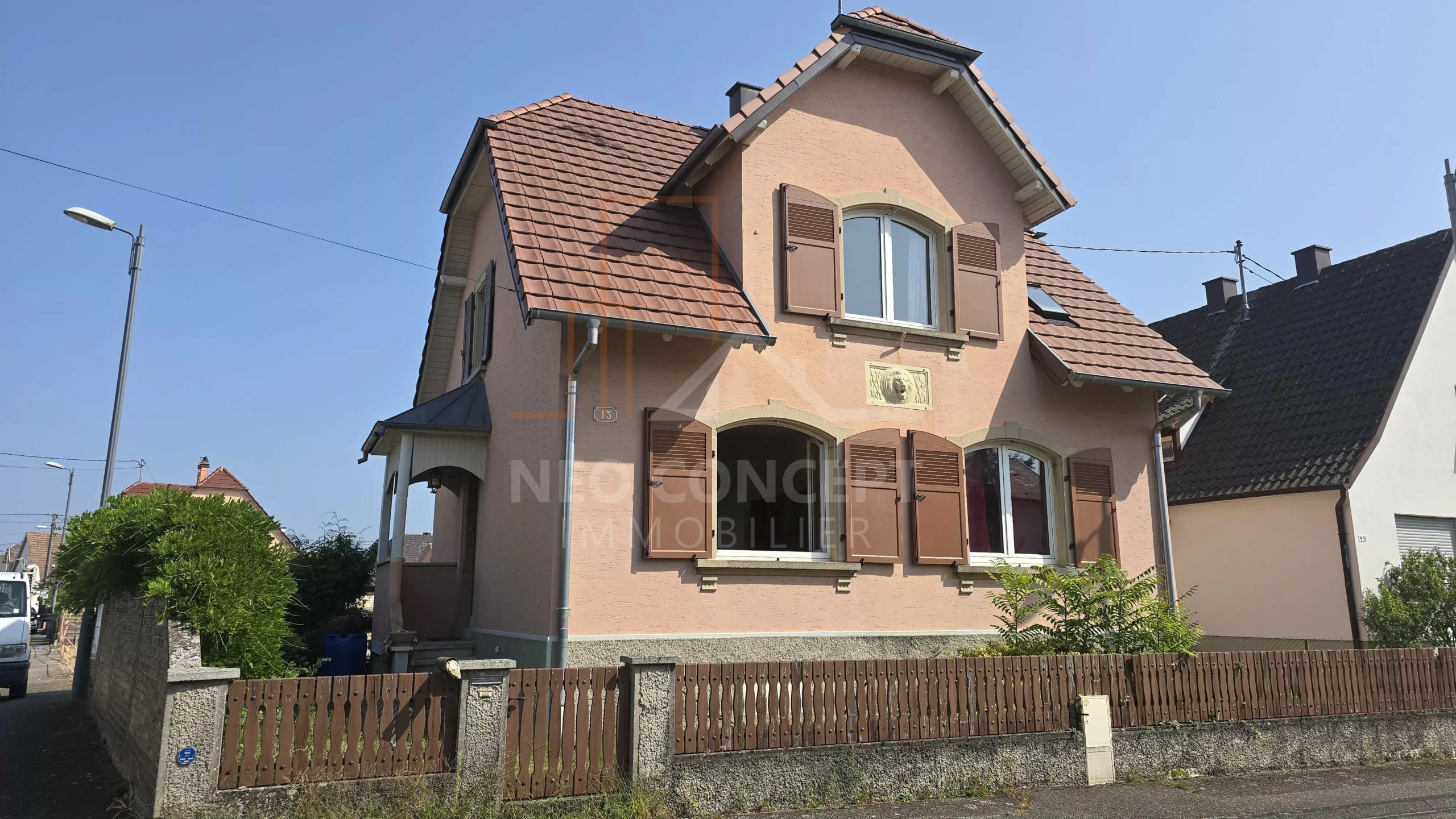 fd7a4d878bd8c05361ae4b1559dff869_77f3540ace_4000-original