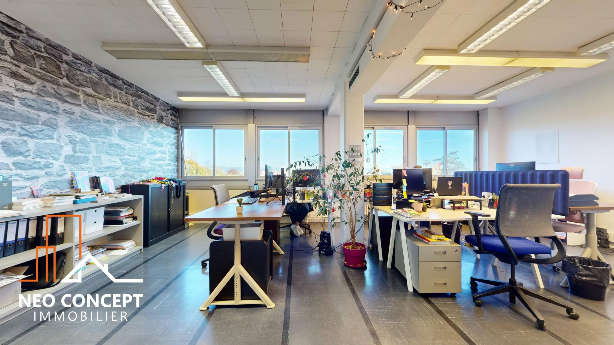 7b8bee32
